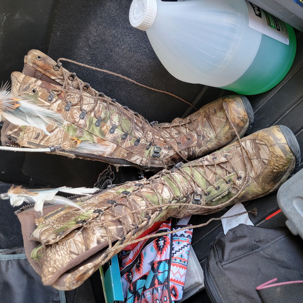 GORE-TEX Brown and Green Outdoor Boots